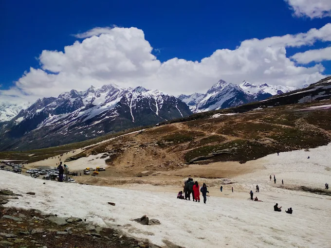 Manali Rohtang pass travel package